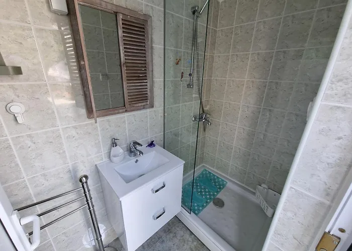 Vikendica Rigo House With Private Pool, Jacuzzi And Sauna