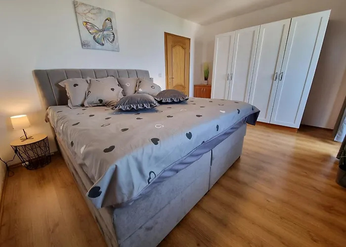 Rigo House With Private Pool, Jacuzzi And Sauna Vakantiehuis *