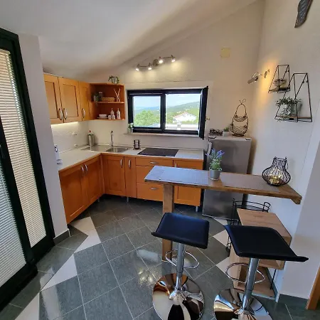 Rigo House With Private Pool, Jacuzzi And Sauna