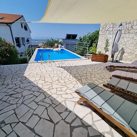 Holiday home House With Private Pool And Sauna