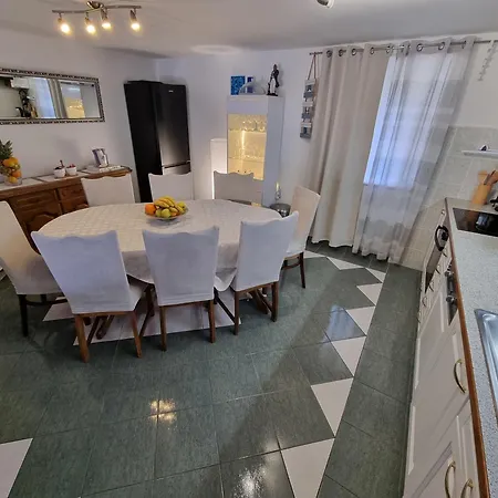 House With Private Pool And Sauna Holiday home Jadranovo