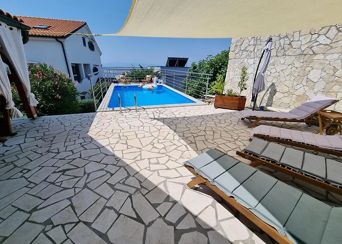 Holiday home Rigo House With Private Pool, Jacuzzi And Sauna